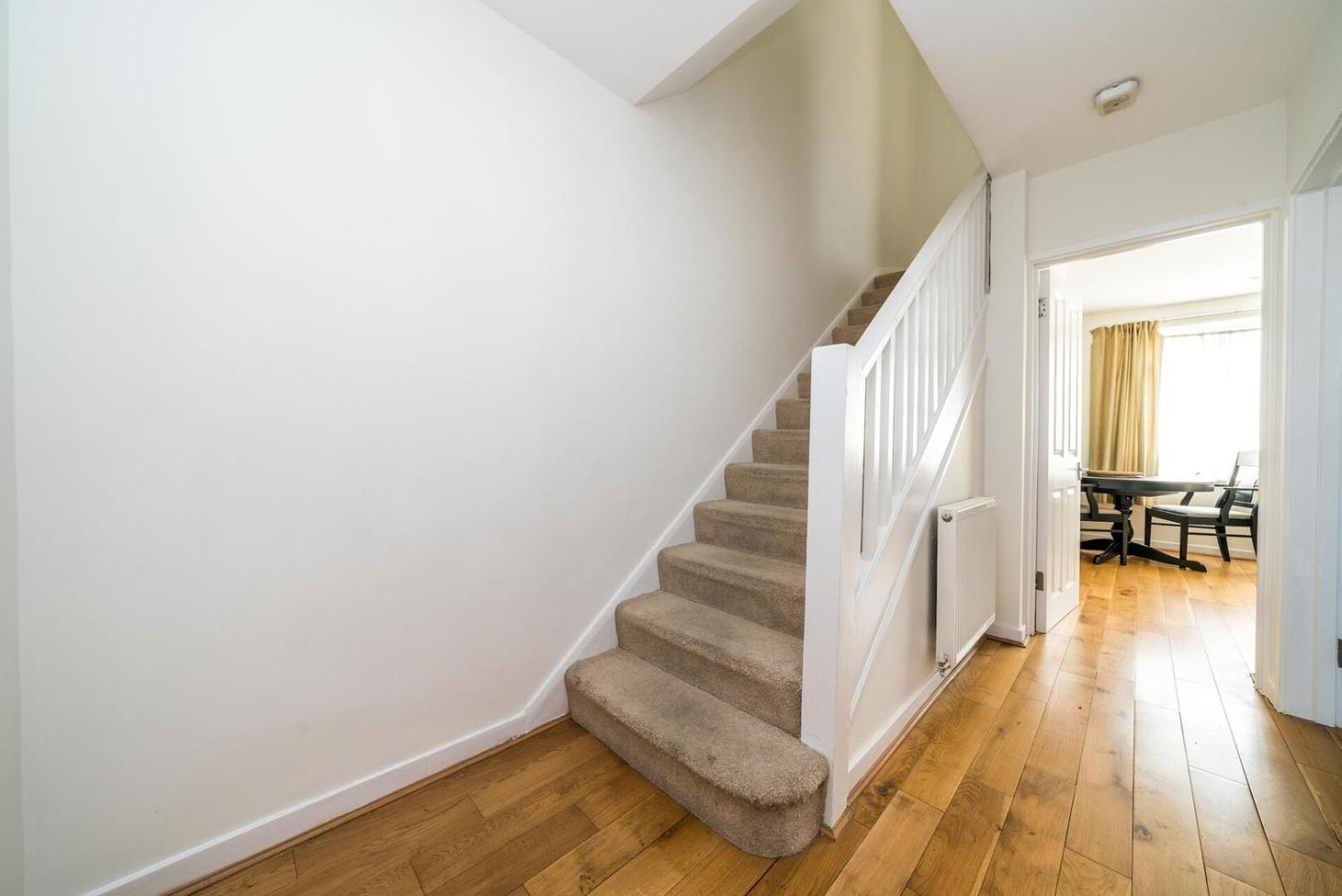 New 2Bd Flat Heart Of Battersea - Close To Station London Eksteriør bilde