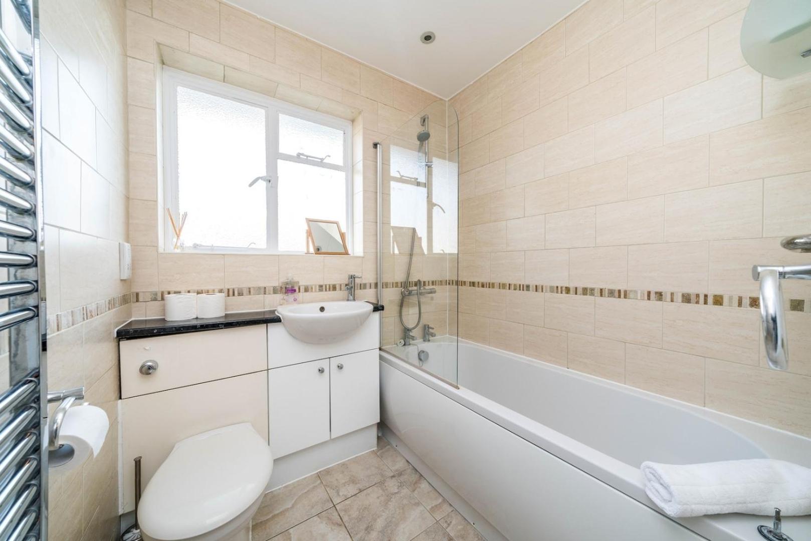 New 2Bd Flat Heart Of Battersea - Close To Station London Eksteriør bilde